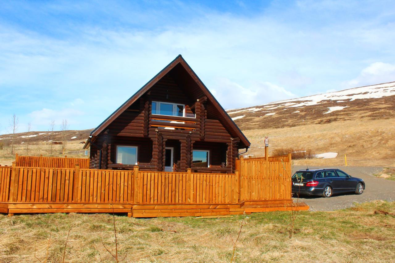 Akureyri Log Cottage Exterior foto